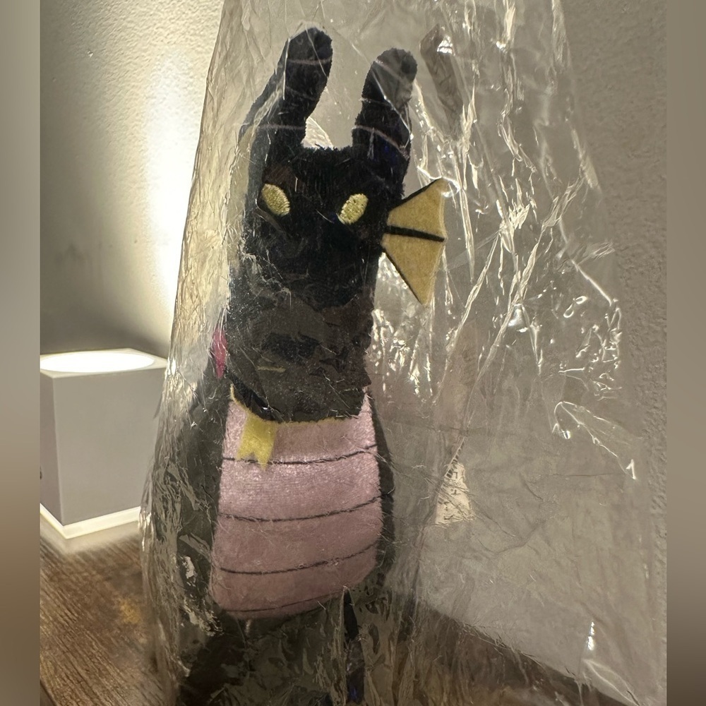Toreba Disney Maleficent Dragon Plush Japan Exclusive Rare HTF New Villain